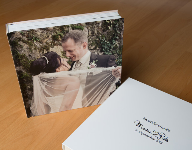 Hochzeitsalbum von Hochzeitsfotografin Leonie Baumgärtner aus Murg.